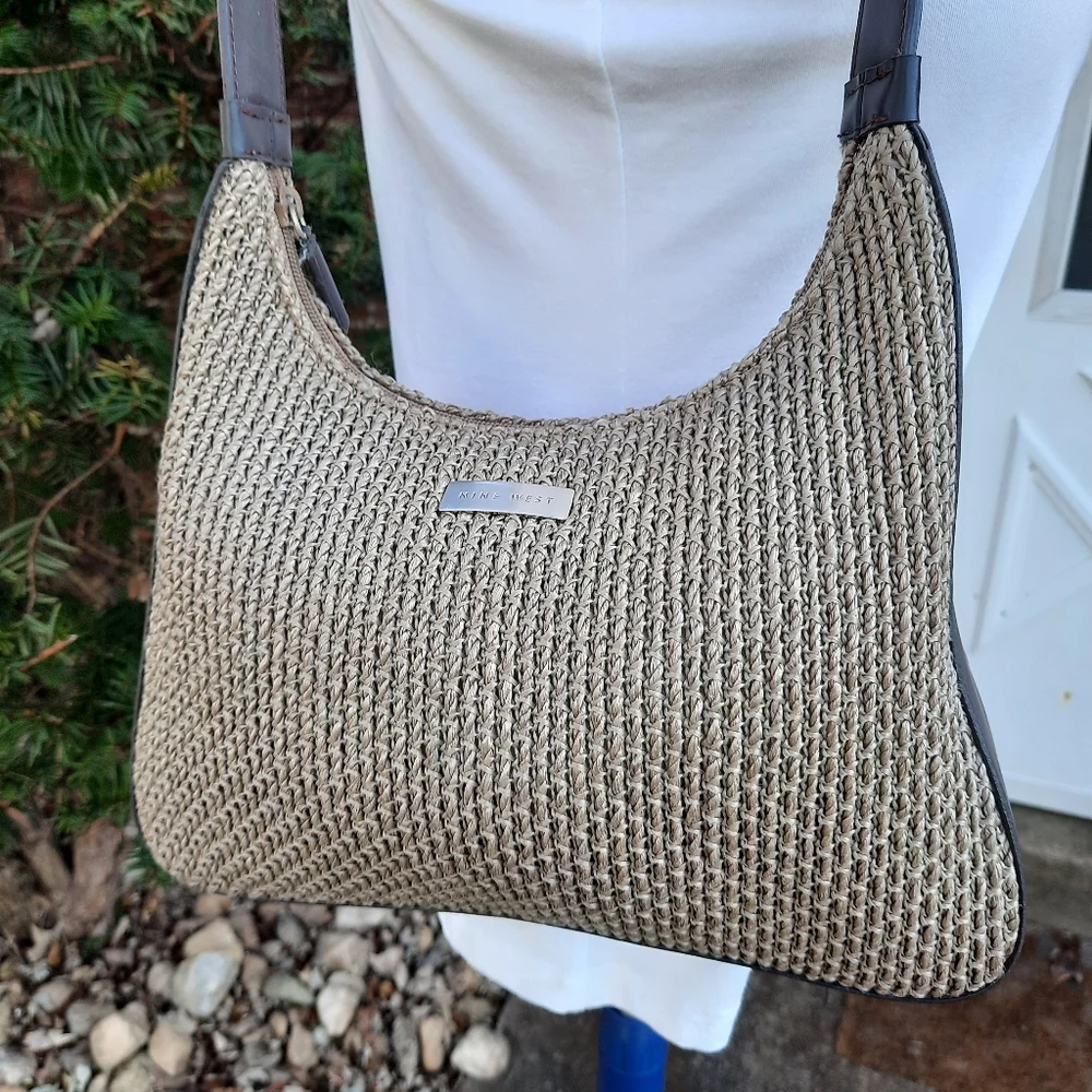 Vintage Y2K Nine West Woven Hobo Shoulder Bag Purse Taupe Retro Boho - Picture 1 of 12